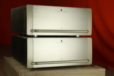 Parasound JC1 mono's