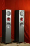 KEF R7 Meta