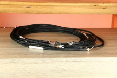 Jorma Design Duality Speaker 350cm