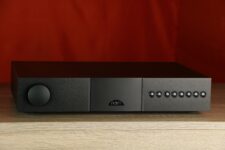Naim NAC-202