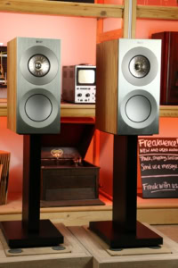 KEF Reference 1 Meta