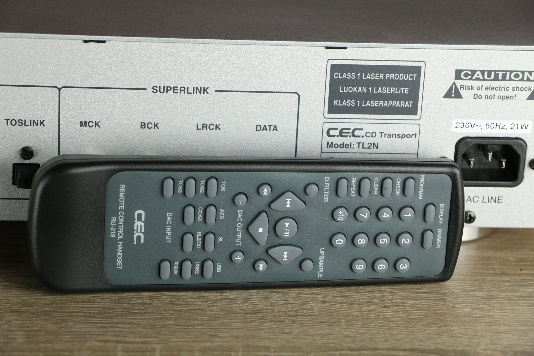 17690038295937-16219-IMG4085.jpg